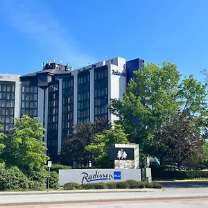 https://pacific-gateway-hotel-at-vancouver-airport.richmond-hotels.com